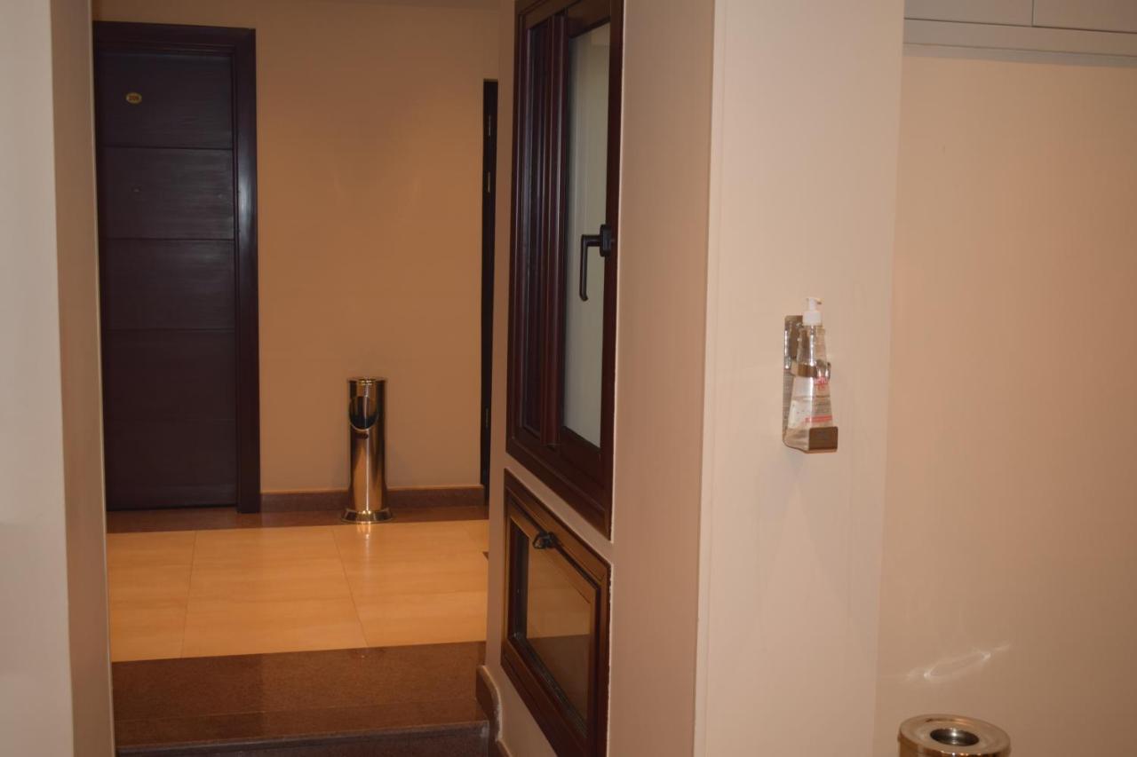 Omar El Khayam Al Minya Hotel Exterior foto